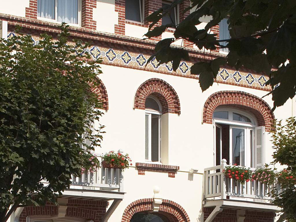 Marie Anne Hotell Deauville Exteriör bild